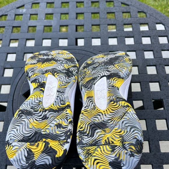 COPY - UA 3Z5 CURRY SIZE 6 - Picture 3 of 6